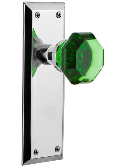 New York Door Set with Colored Waldorf Crystal Glass Knobs Emerald in Polished Chrome.